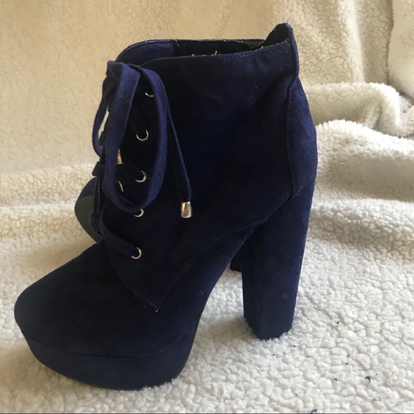 Forever 21 Shoes - 🤩 Blue booties